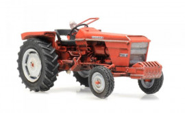 387.444 Tracteur Renault 56