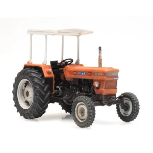 387.445 TRACTEUR FIAT 750