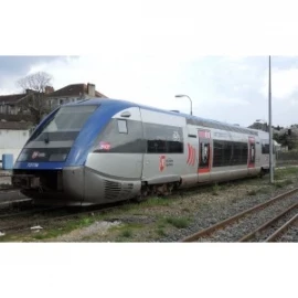 HJ2438 Autorail diesel X 73500, SNCF, Nouvelle Aquitaine (Bordeaux)