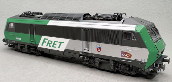 HJ2469 Locomotive électrique BB 426086, SNCF, livrée FRET, logo Carmillon, blason Cognac