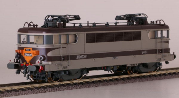 LS 10224S LOCOMOTIVE ELECTRIQUE BB 9481 VESPA LIVREE ARZENS SIGLE NOUILLE SNCF