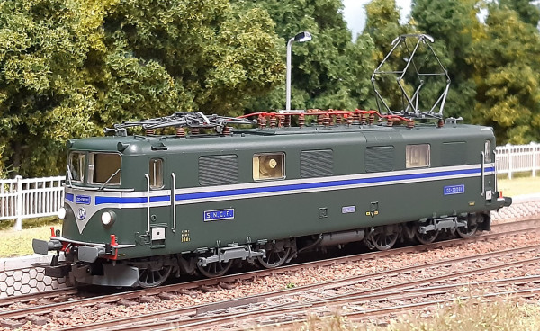 PI96587 LOCOMOTIVE ELECTRIQUE CC 20001 SNCF